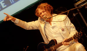 Goran Bregovi&cacute; Wedding & Funeral Orchestra &plus; Moreland & Arbuckle