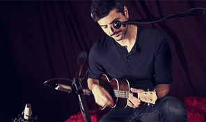 Joe Eceiza, en formato íntimo Joe Eceiza, en formato íntimo