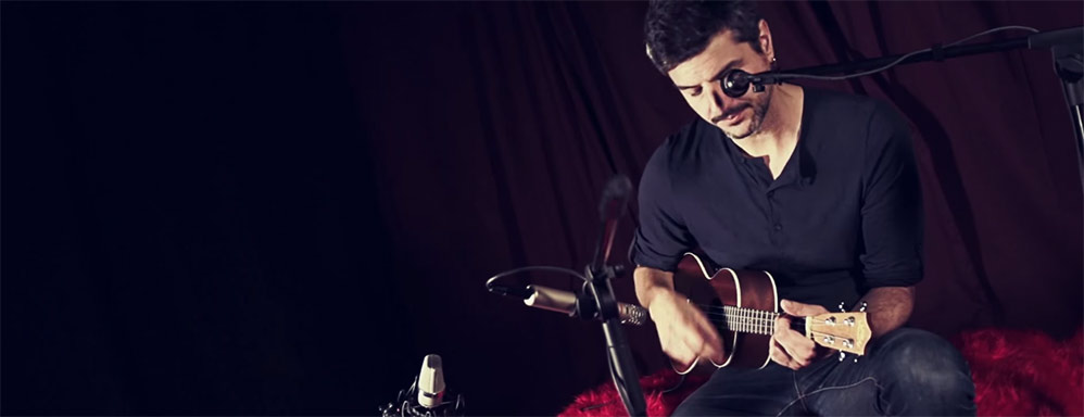 Joe Eceiza&comma; en formato &iacute;ntimo