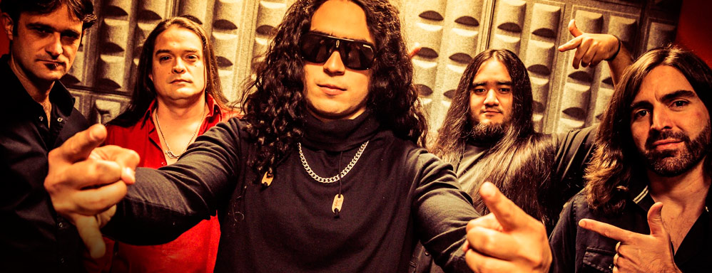 Arkgabriel encuentra a su nuevo bater&iacute;a