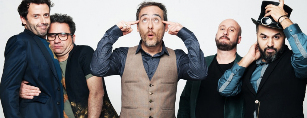 Love of Lesbian bajo el volc&aacute;n